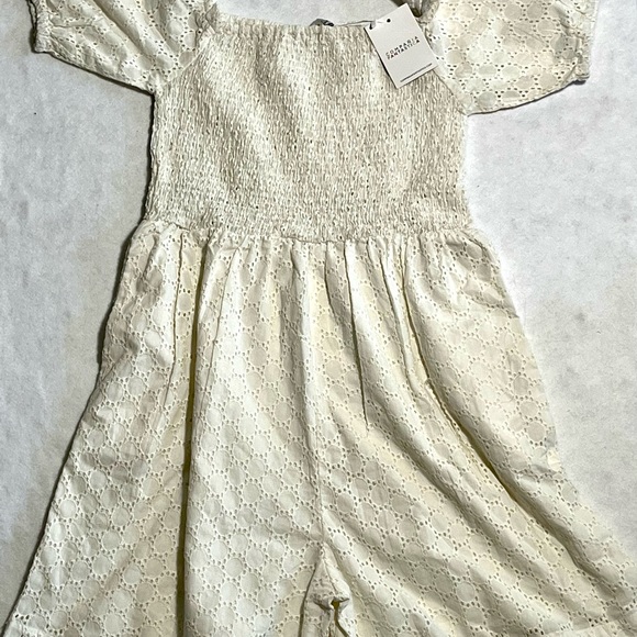 Plus size Holiday Short one piece white XL vacation. travel Curvy Vacation Short - Picture 7 of 11